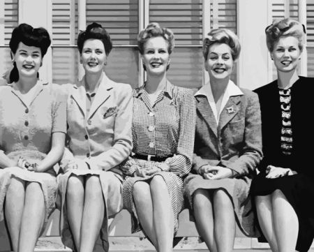 1940s Ladies Diamond Painting