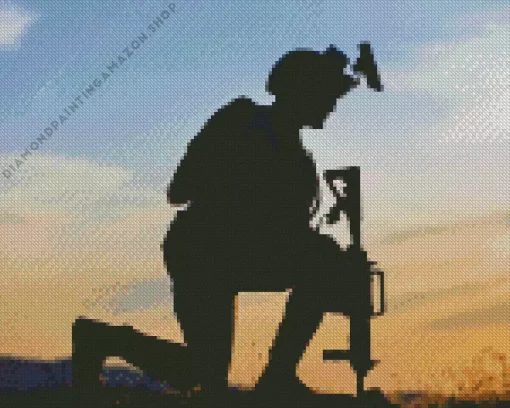 Soldier Kneeling Diamond Painting