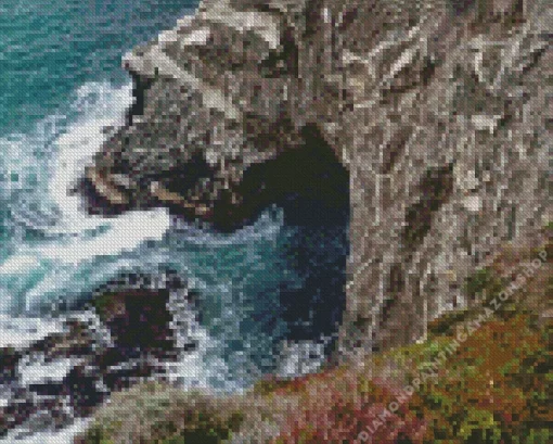 Big Waves Over Rock Diamond Painting