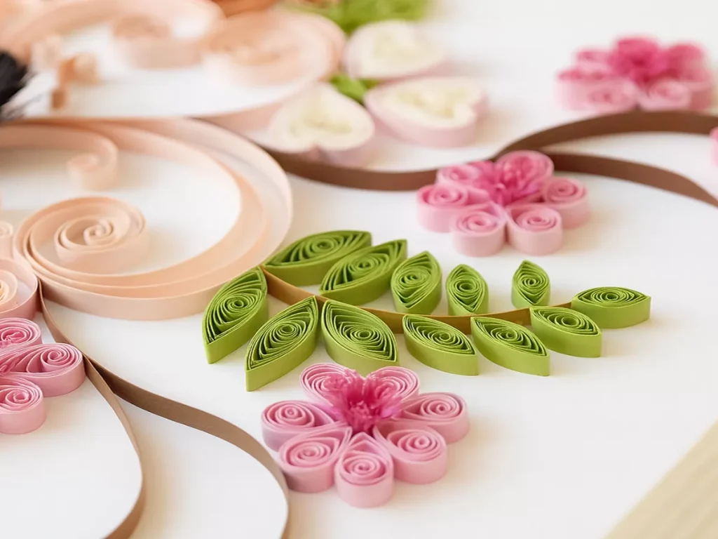 Quilling with paper
